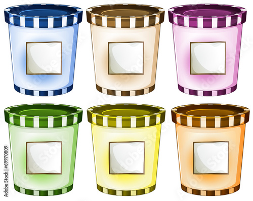 Containers with empty signs