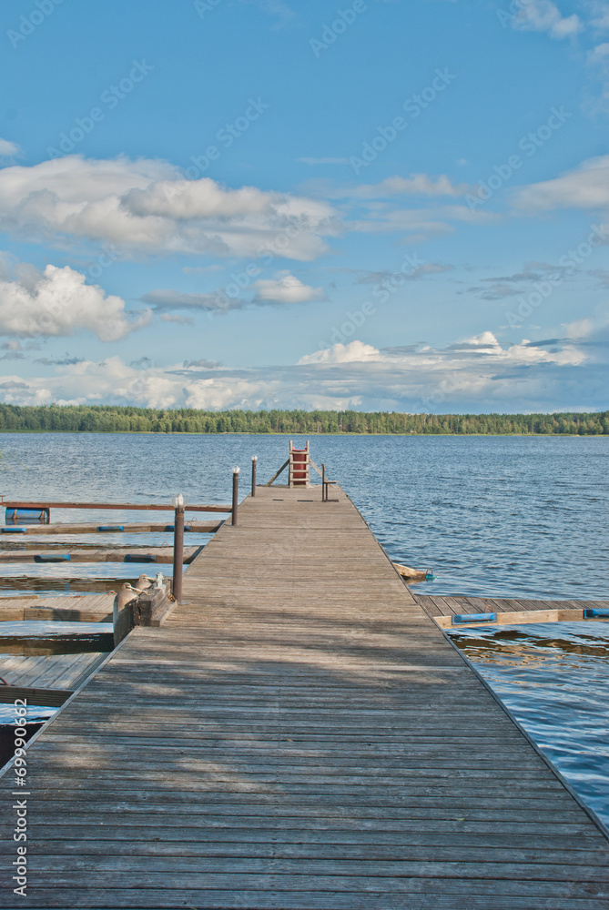 Molo sul lago Molo sul lago