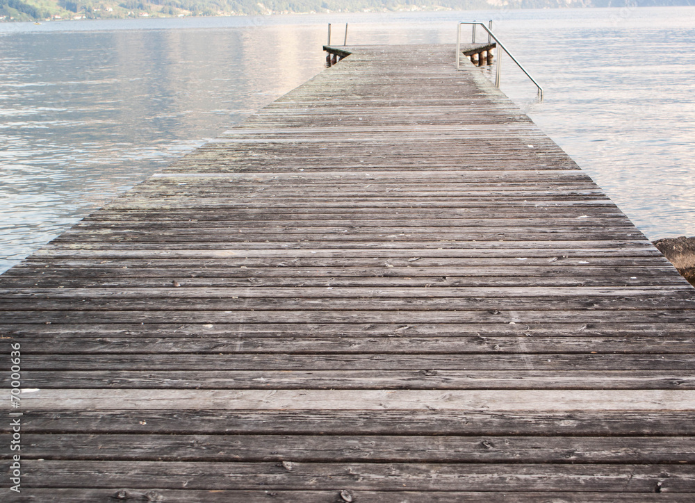 Fototapeta premium pier by mountains