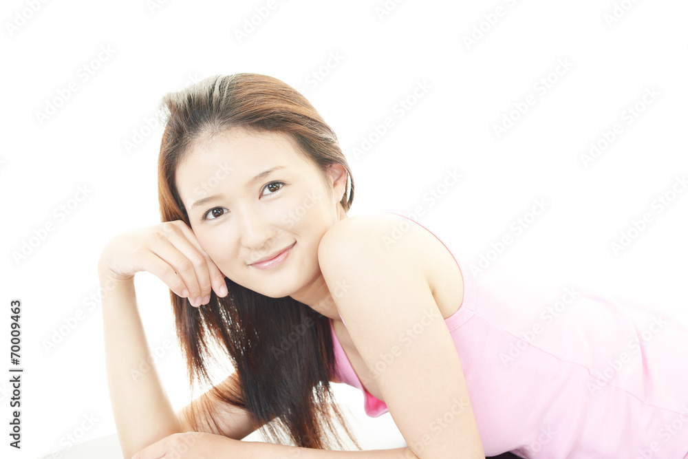くつろぐ女性 くつろぐ女性