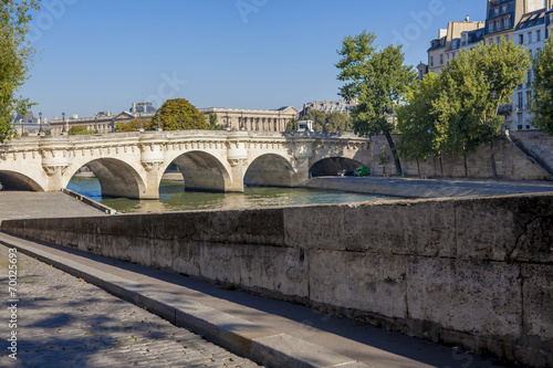 Pont Neuf à Paris