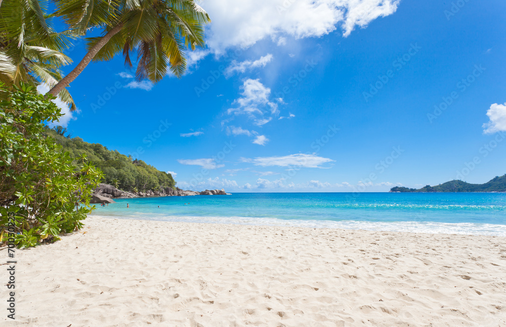 plage d' anse Takamaka, Mahé, Seychelles plage d' anse Takamaka, Mahé, Seychelles