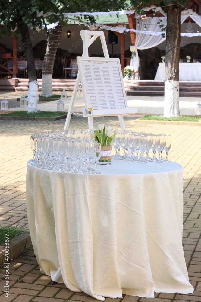 Fototapeta premium wedding welcome lobby in the garden