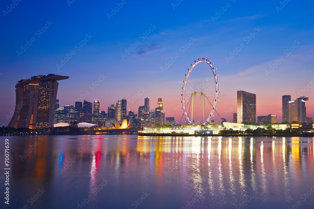 Naklejka premium Sunset in Singapore