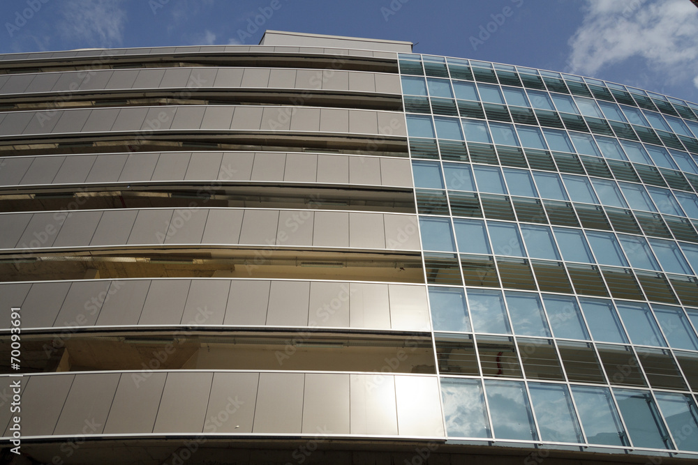 Fototapeta premium Building under construction