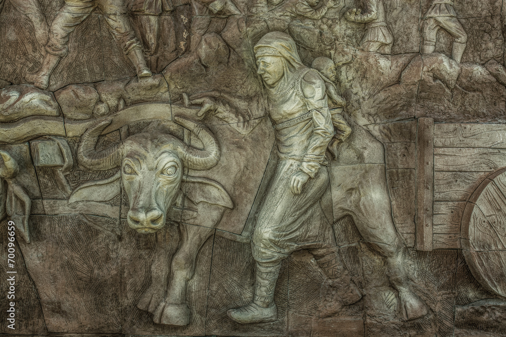 Obraz premium Statue Wall