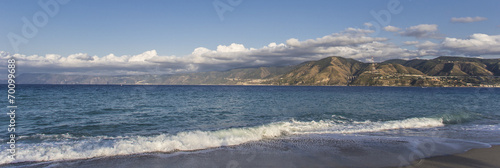 Lo stretto di Messina - Sicilia, Italia
