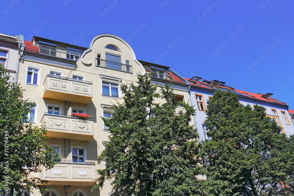 Naklejka premium Sanierte Altbauten