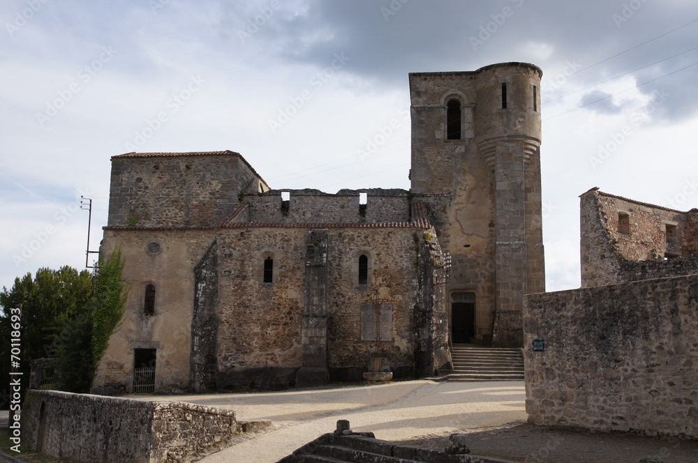 Ruine de l'église du village martyr d'Oradour-sur-glane