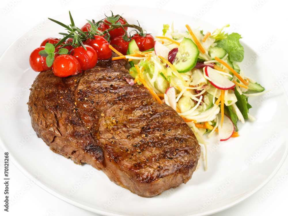 Steak mit Salat Steak mit Salat
