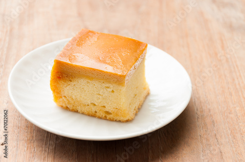 Custard cake