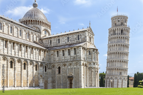 Cathedral and tower of pisa. Torre pendente #70125084