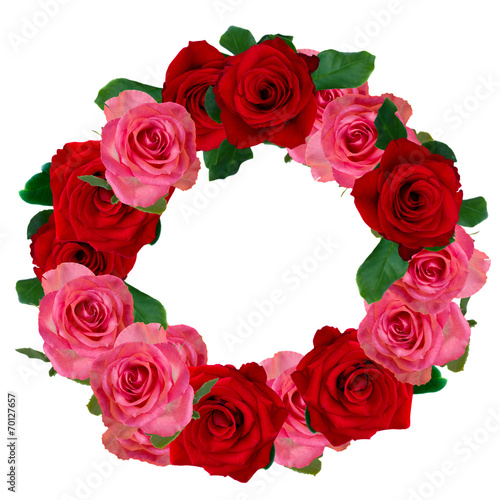 Fototapeta Naklejka Na Ścianę i Meble -  red and white roses wreath