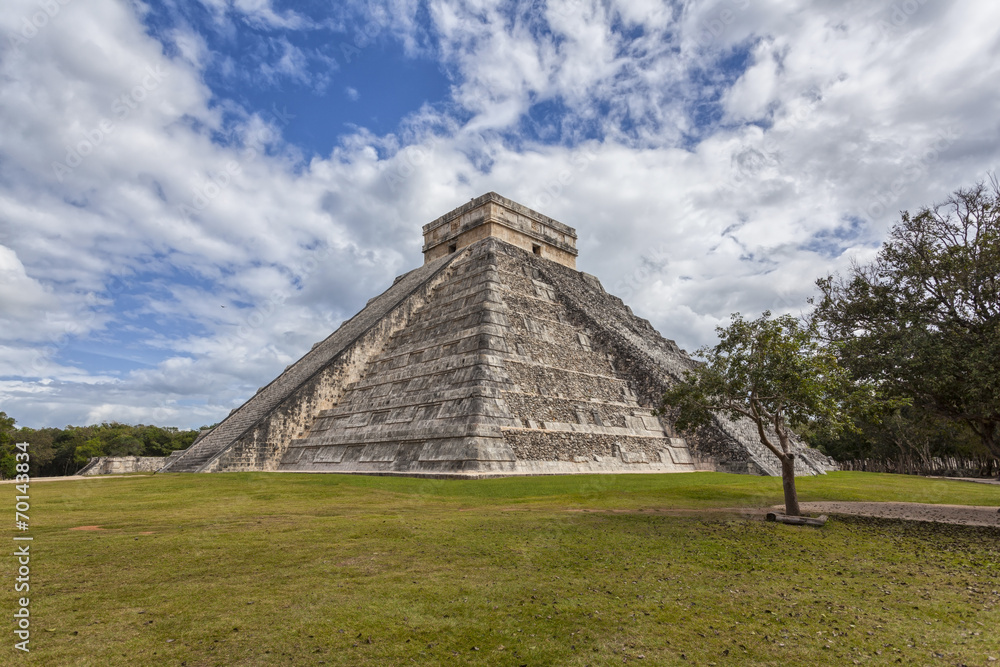 Chichen Itza, Mexico - Kukulcán pyramid