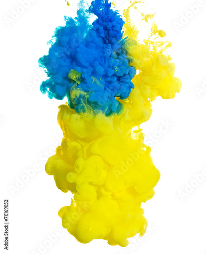 Yellow and blue ink in water
