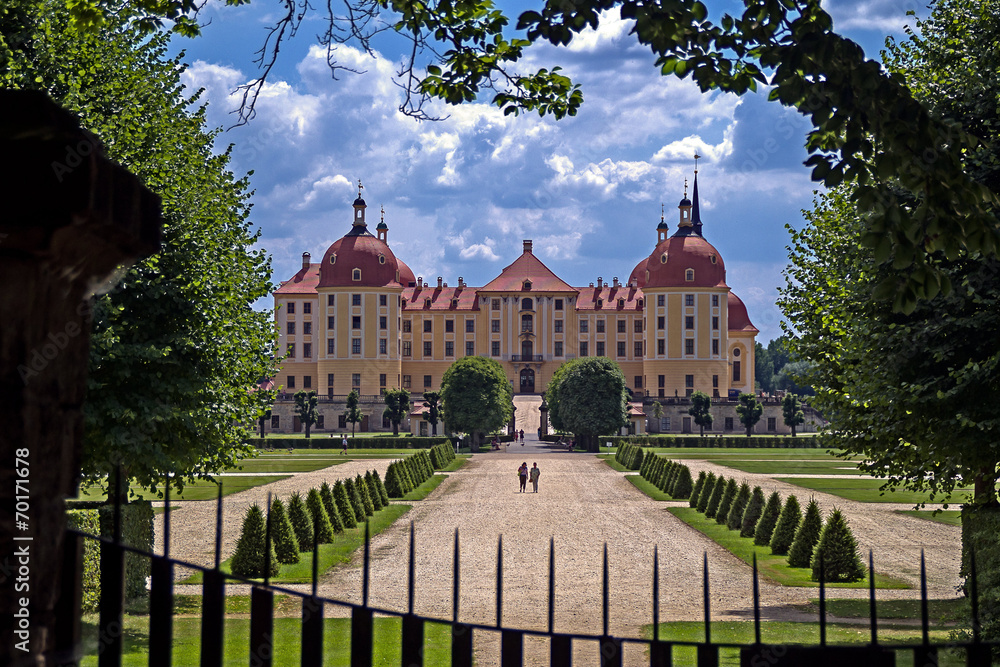 Fototapeta premium Gartentor Schloss Moritzburg