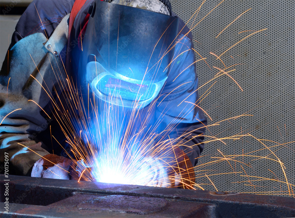 Schweißer in der Industrie // welding operator Schweißer in der Industrie // welding operator