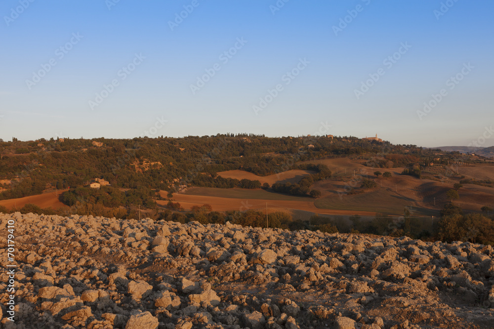 Fototapeta premium Typical Tuscany landscape in autumn
