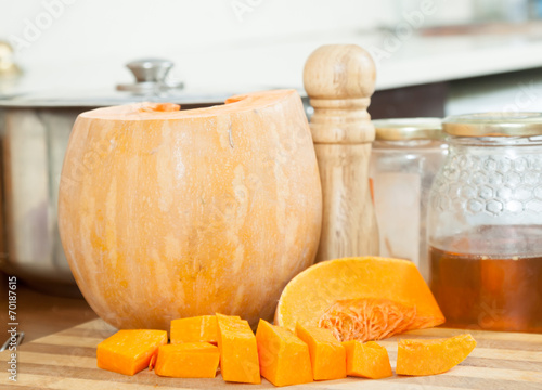 Cuadro en lienzo pumpkin  ripe and honey
