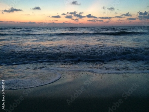 Fototapeta Naklejka Na Ścianę i Meble -  beach sea sunset