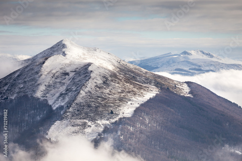 Fototapeta Naklejka Na Ścianę i Meble -  Bieszczady Winter