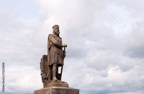 statue of king robert the bruce at stirling castle