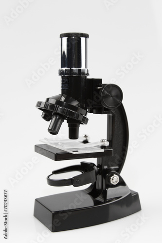 Microscope