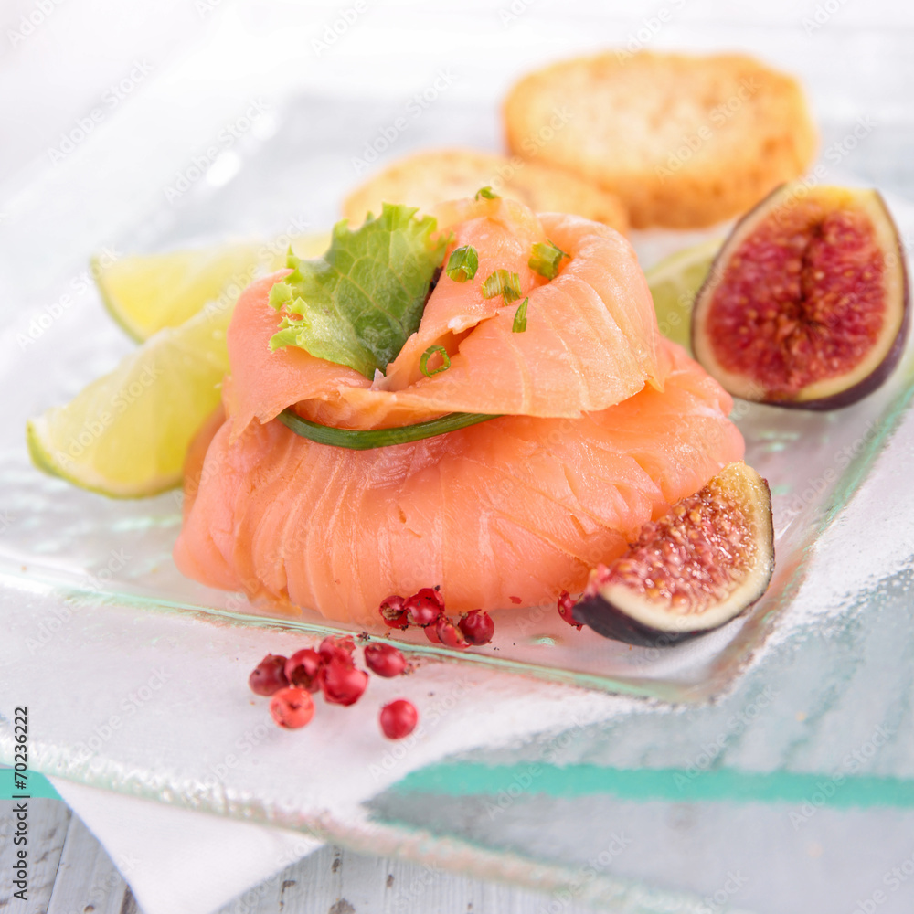 appetizer, smoked salmon and fresh fig