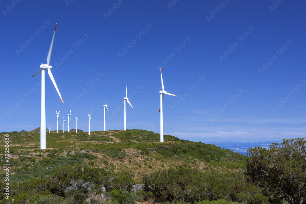 Windpark auf der Insel Madeira, Portugal Windpark auf der Insel Madeira, Portugal
