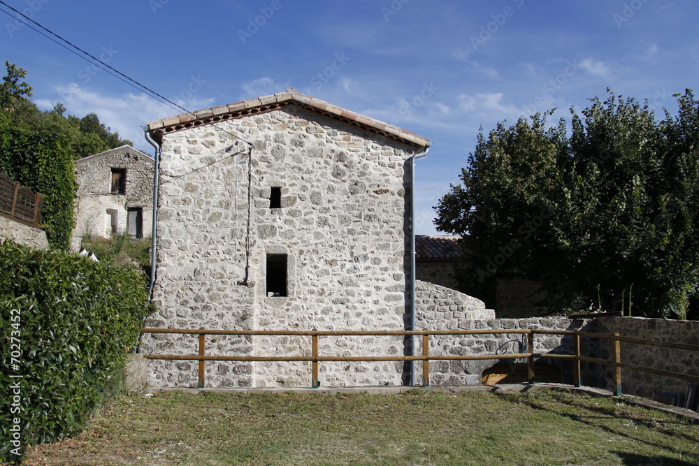 Maison en pierres dans les Cévennes Maison en pierres dans les Cévennes