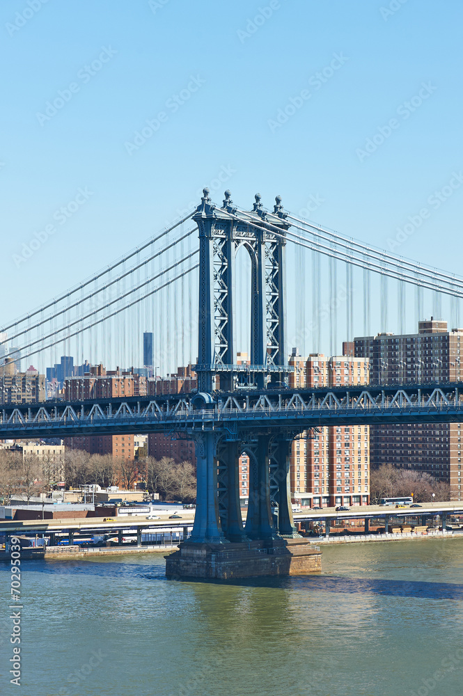 Naklejka premium Manhattan most i linia horyzontu widok od mosta brooklyńskiego