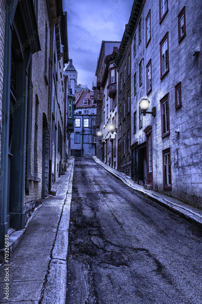 Old Quebec street at night, hdr