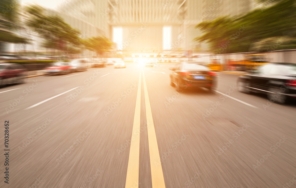 Fototapeta premium The sunset of the busy roads of major cities