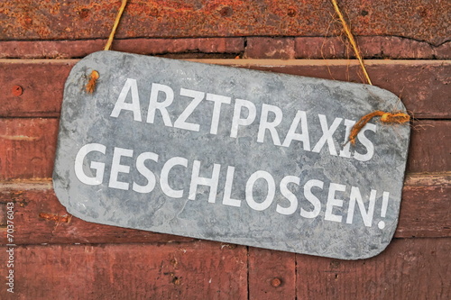 Obraz na płótnie Arztpraxis geschlossen w salonie