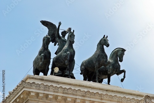 Sculptures of Vittorio Emmanuele monument