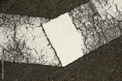 Wallpaper Mural 路上のペイント Torontodigital.ca