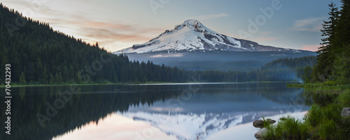 Volcano mountain Mt. Hood, in Oregon, USA. photo