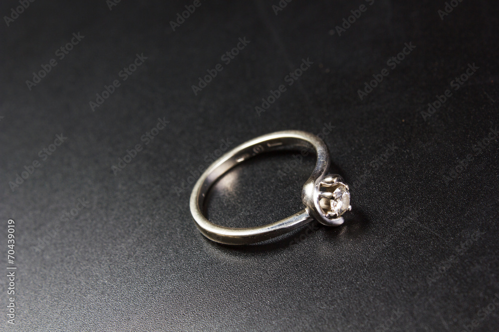 Diamond ring Diamond ring