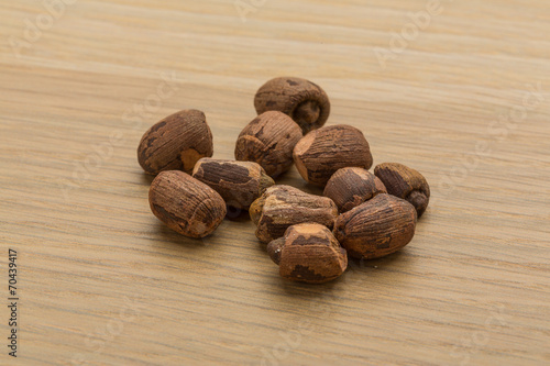 Small nutmeg