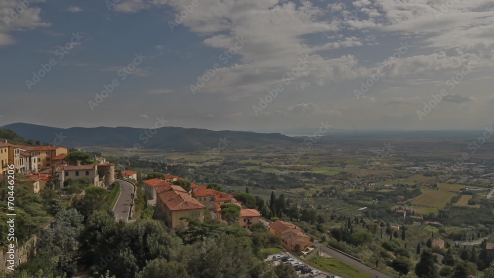 Val di Chiana overview from Cortona; Tuscany, Italy Val di Chiana overview from Cortona; Tuscany, Italy