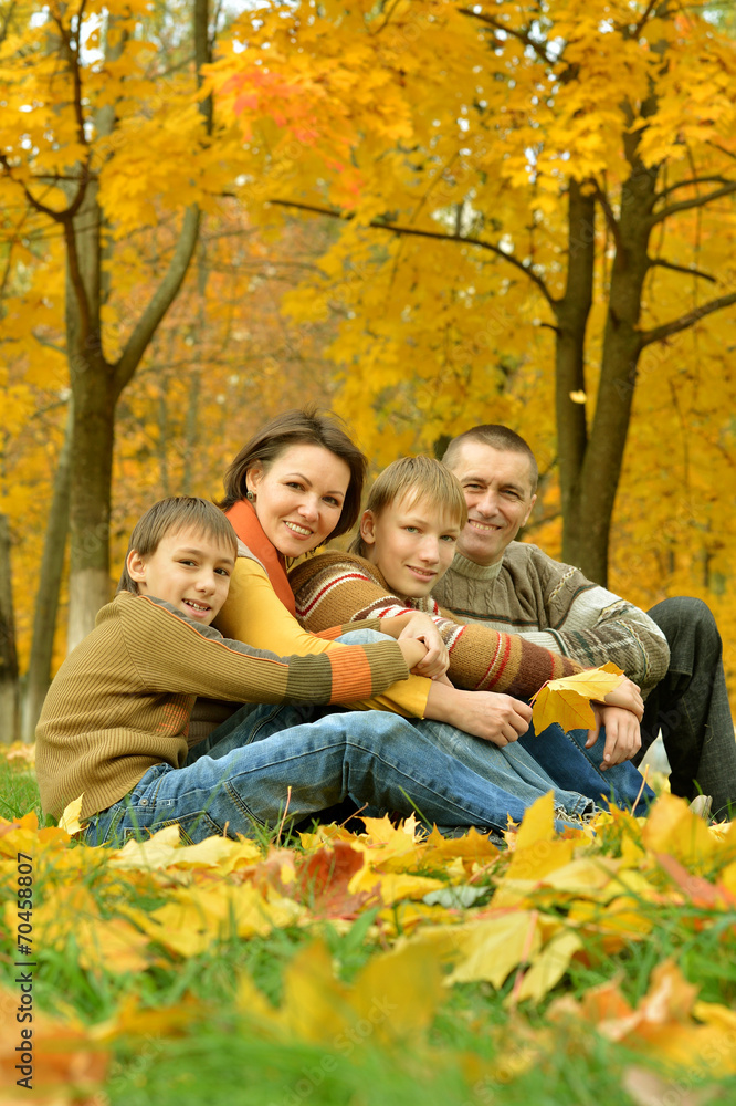 smiling family relaxing smiling family relaxing
