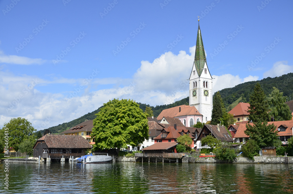 Bodenseeufer mit Häuser und Kirche, Sipplingen Bodenseeufer mit Häuser und Kirche, Sipplingen