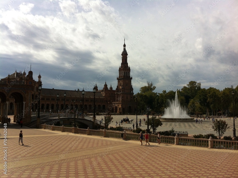Naklejka premium Südturm des Palacio Central I in Sevilla