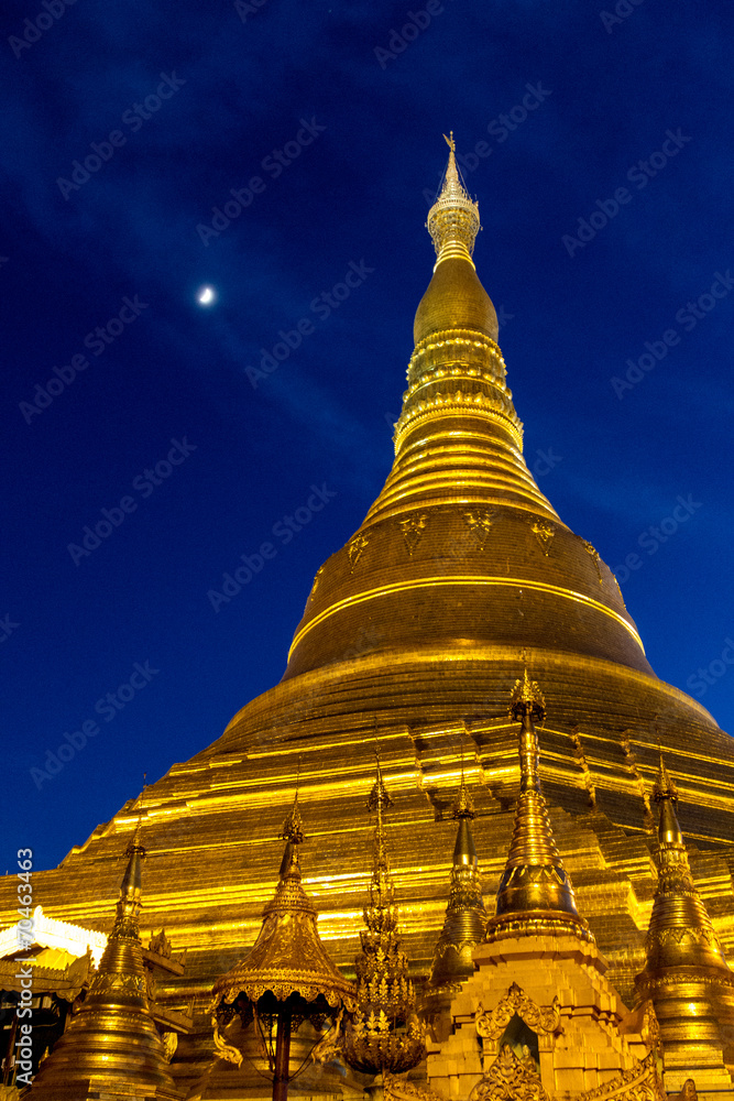 Fototapeta premium Shwedagon Pagoda