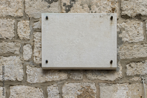 Empty sign
