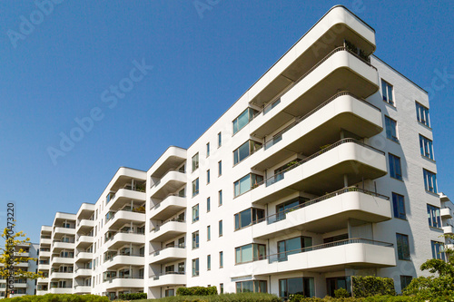 Contemporary residential building