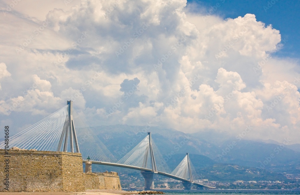 Obraz premium Suspension bridge crossing Corinth Gulf strait, Greece