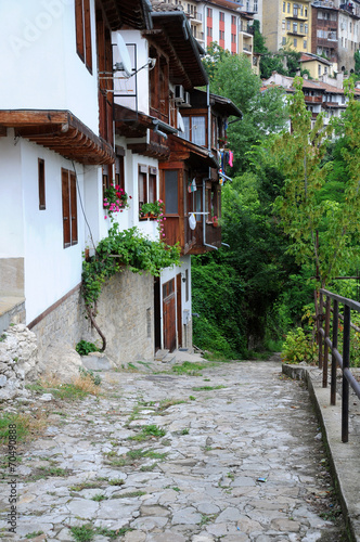 Fototapeta Naklejka Na Ścianę i Meble -  Medieval Lane in Veliko Tarnovo