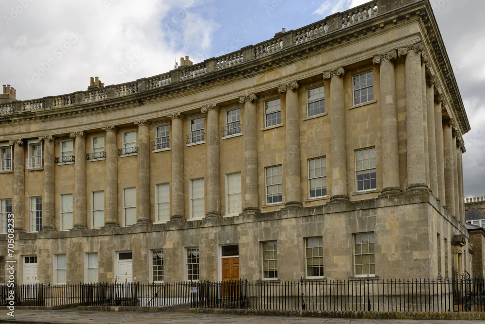 Fototapeta premium buildings at the Royal crescent, Bath