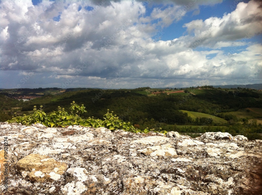 cielo di montetiggioni